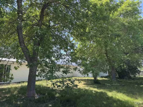 Exterior - 308 N 200 E, Jerome, ID 83338 photo 6 of 7