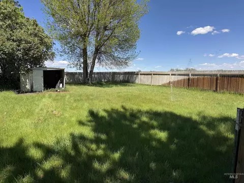 Exterior - 308 N 200 E, Jerome, ID 83338 photo 5 of 7
