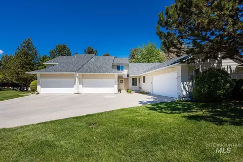 5498 S Adonis Pl, Boise, ID 83716