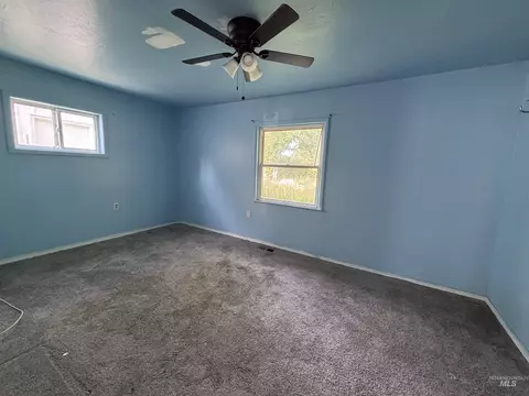 Bedroom - 2152 Artesian Rd, Eagle, ID 83616 photo 1 of 4