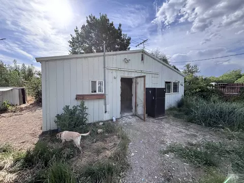 Exterior - 2152 Artesian Rd, Eagle, ID 83616 photo 6 of 14