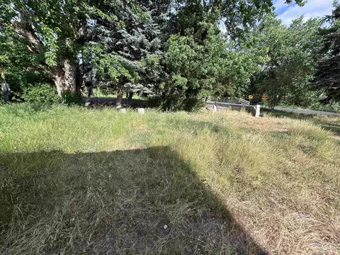 Exterior - 2152 Artesian Rd, Eagle, ID 83616 photo 11 of 14