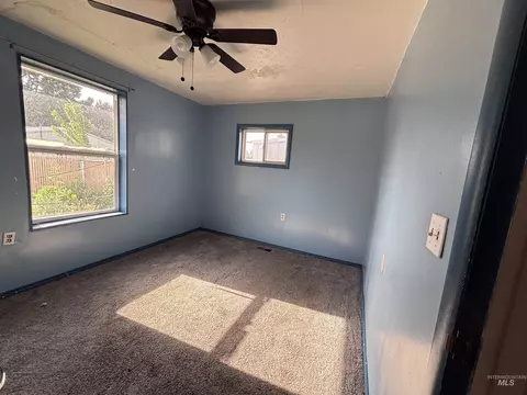Bedroom - 2152 Artesian Rd, Eagle, ID 83616 photo 4 of 4