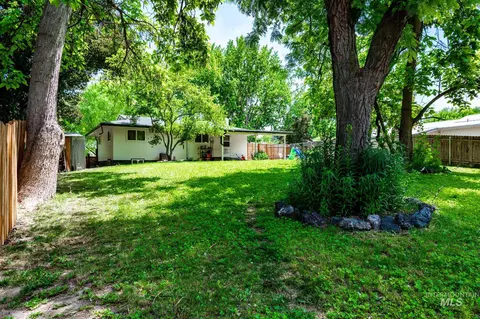 Exterior - 446 Perry Dr, Payette, ID 83661 photo 13 of 19