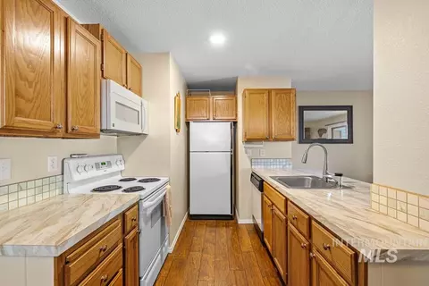 Kitchen - 601 Hemlock St #3, Mccall, ID 83638 photo 1 of 3