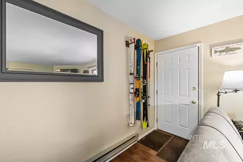 Entry Way - 601 Hemlock St #3, Mccall, ID 83638 photo 1 of 1