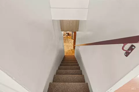 Entry Way - 1663 9th Ave, Lewiston, ID 83501 photo 1 of 2