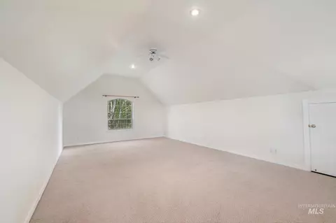Bedroom - 3711 N 2506 E, Twin Falls, ID 83301 photo 4 of 6