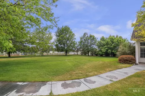 Exterior - 3711 N 2506 E, Twin Falls, ID 83301 photo 11 of 12
