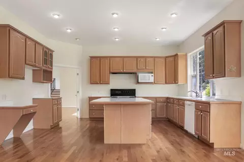 Kitchen - 3711 N 2506 E, Twin Falls, ID 83301 photo 1 of 4