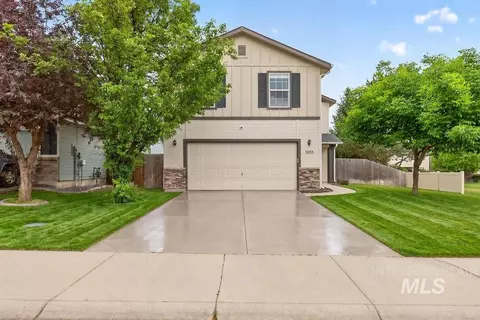 3053 E Shaver Ct, Meridian, ID 83642