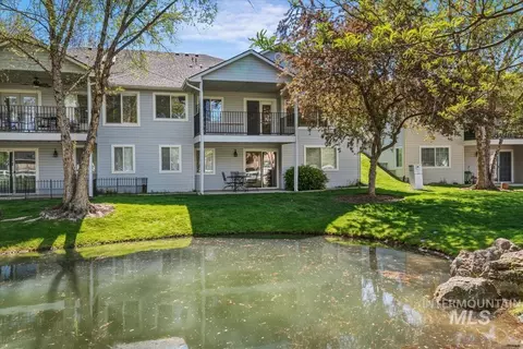 Exterior - 701 N Eagle Rd, Eagle, ID 83616 photo 3 of 4