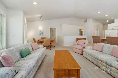 Living - 701 N Eagle Rd, Eagle, ID 83616 photo 2 of 5