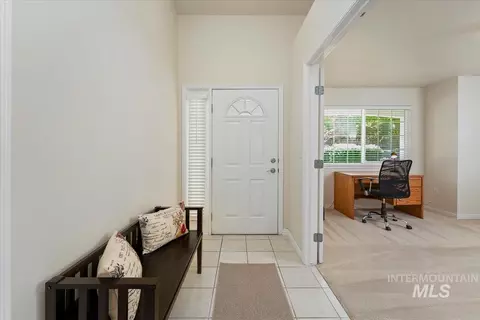 Entry Way - 701 N Eagle Rd, Eagle, ID 83616 photo 1 of 1
