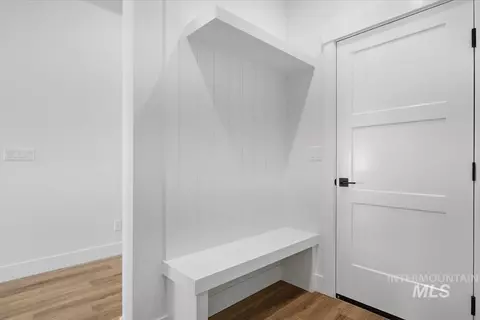Entry Way - 536 Mountain Loop Rd, Middleton, ID 83644 photo 4 of 4