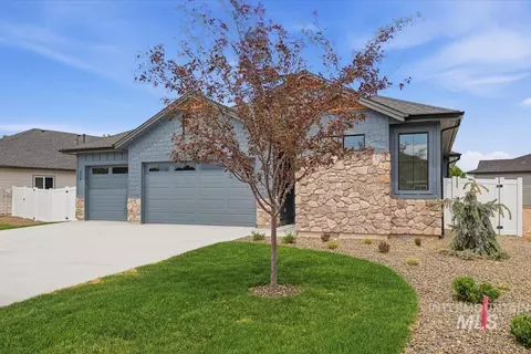 Exterior - 536 Mountain Loop Rd, Middleton, ID 83644 photo 6 of 7
