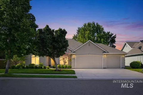 4559 W Dawson Dr, Meridian, ID 83646