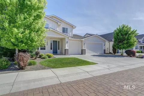 3878 W Lesina Dr, Meridian, ID 83646