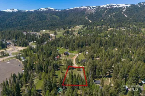 2134 Christie Rd, Donnelly, ID 83615