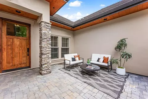 Other - 422 E Lake Briar Ln, Eagle, ID 83616 photo 2 of 8