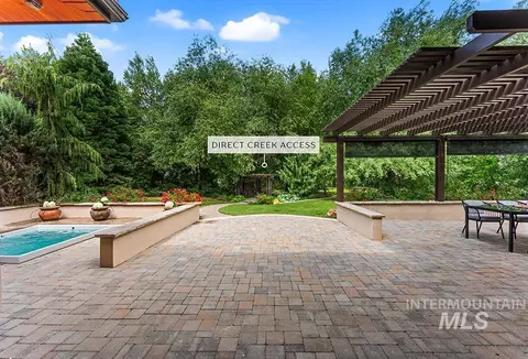 Exterior - 422 E Lake Briar Ln, Eagle, ID 83616 photo 1 of 9