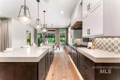 Kitchen - 422 E Lake Briar Ln, Eagle, ID 83616 photo 6 of 6
