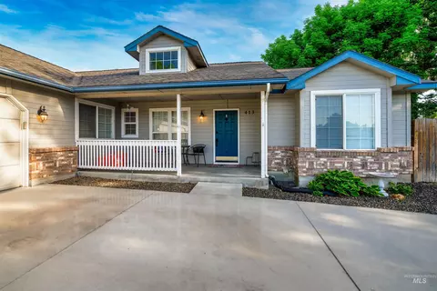 413 E Daniel Ct, Kuna, ID 83634 photo 2