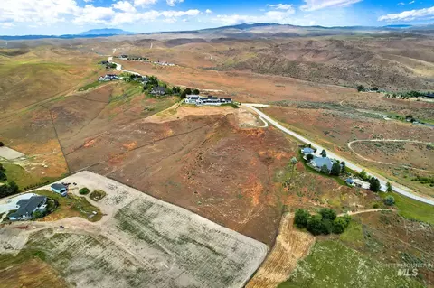 5487 N Willean Ln, Eagle, ID 83616 photo 8