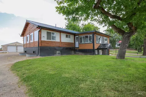 3733 Hwy 30 W, New Plymouth, ID 83655