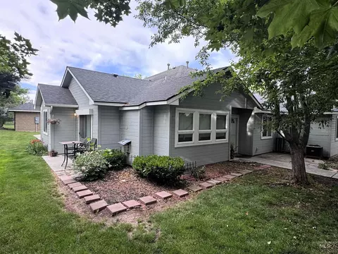 8854 W Candleston Ln, Boise, ID 83709