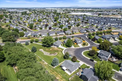 View/Area - 3907 N Abbott St, Caldwell, ID 83607 photo 4 of 6