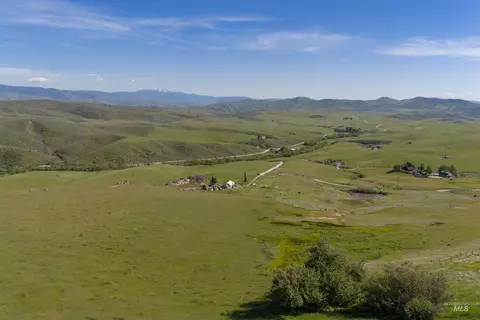 36 Timber Butte Rd, Sweet, ID 83670
