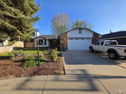 2753 E Hancock Ct, Boise, ID 83706