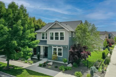 2790 S Honeycomb Way, Boise, ID 83716