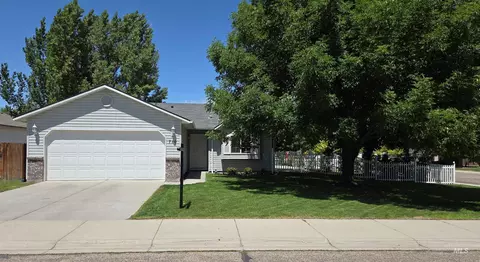 710 E Santolina, Kuna, ID 83634