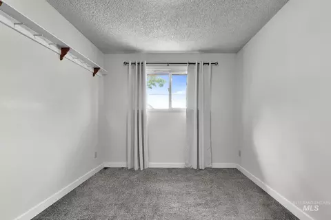 Bedroom - 315 E Pat Ln, Caldwell, ID 83607 photo 1 of 8