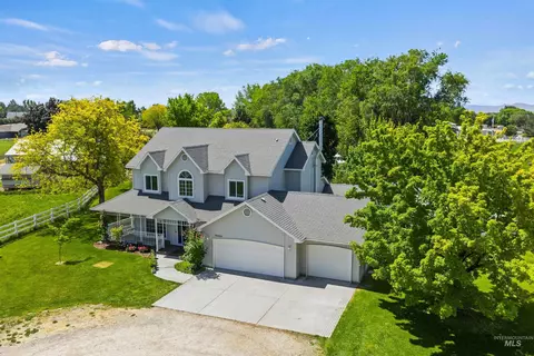6423 Wright Ln, Nampa, ID 83686