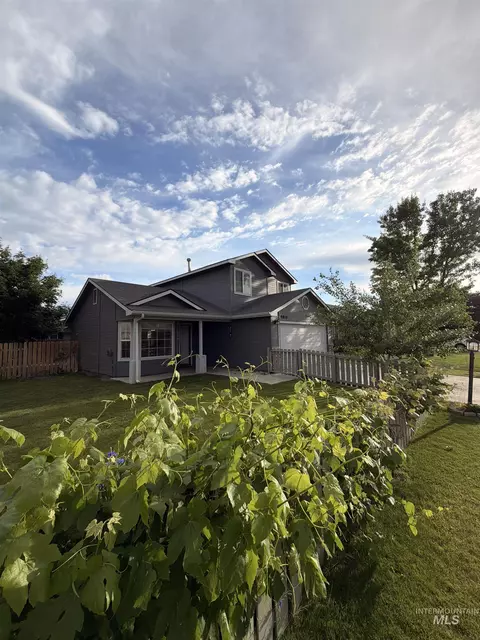 4816 Kadie Rd, Caldwell, ID 83607