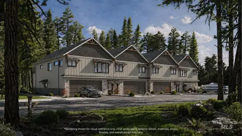 901 Pinedale St, Mccall, ID 83638