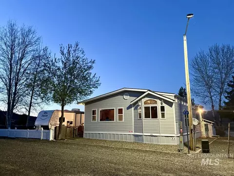 1 3 P St, Cascade, ID 83611 photo 24