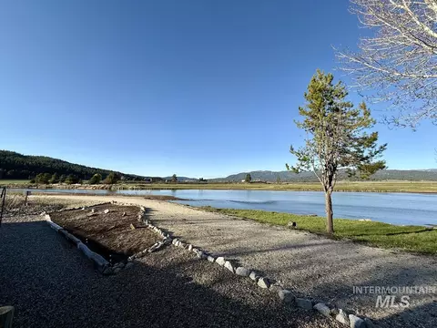 1 3 P St, Cascade, ID 83611 photo 5