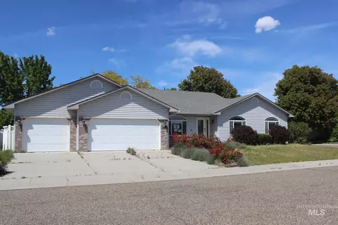 2509 SW 1st Ave, Ontario, OR 97914