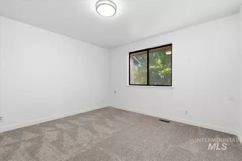 Bedroom - 1448 E Carter Ln, Boise, ID 83706 photo 1 of 3