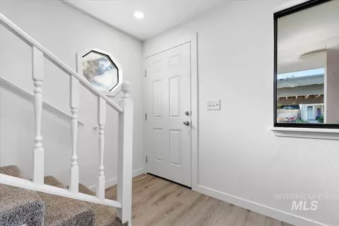 Entry Way - 1448 E Carter Ln, Boise, ID 83706 photo 2 of 2