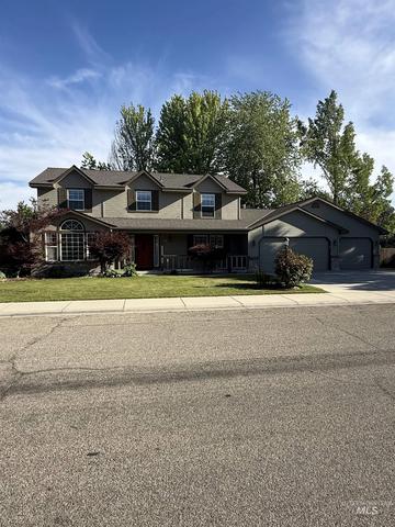 923 E St Martin Dr, Meridian, ID 83642