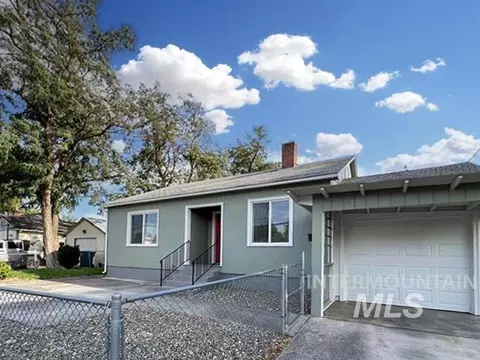 307 Elm St, Clarkston, WA 99403