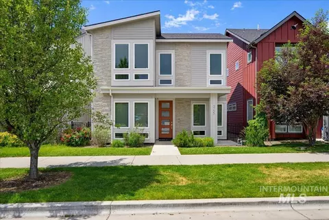 3755 S Harris Ranch Ave, Boise, ID 83716