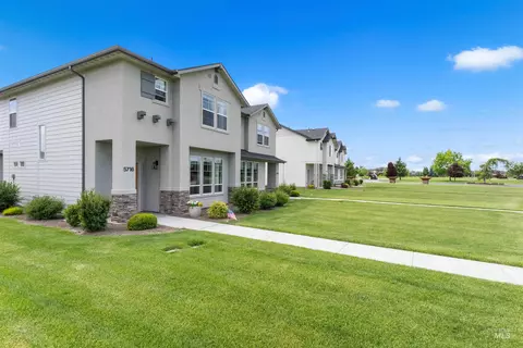 Exterior - 5716 W Stadium Ln, Eagle, ID 83616 photo 2 of 6