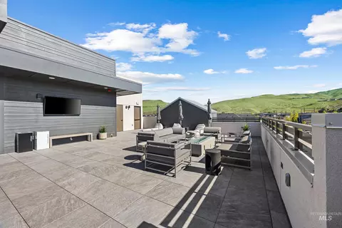 Exterior - 4430 E Haystack St #203, Boise, ID 83716 photo 4 of 5