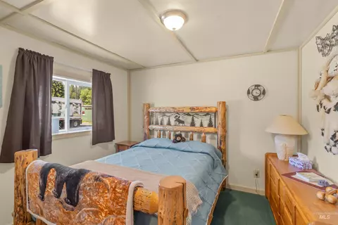 Bedroom - 112 Main St, Elk River, ID 83827 photo 8 of 9